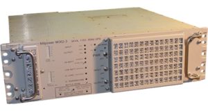 SAI militar M362 para instalación en rack estándar