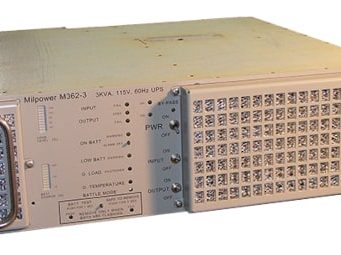 SAI militar M362 para instalación en rack estándar