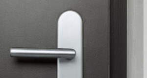 Cerradura electrónica Smart Lock Ultra con batería recargable integrada